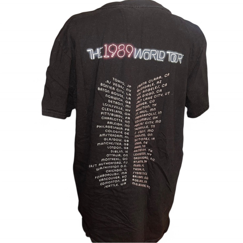 Taylor Swift 1989 World Tour Black T-Shirt